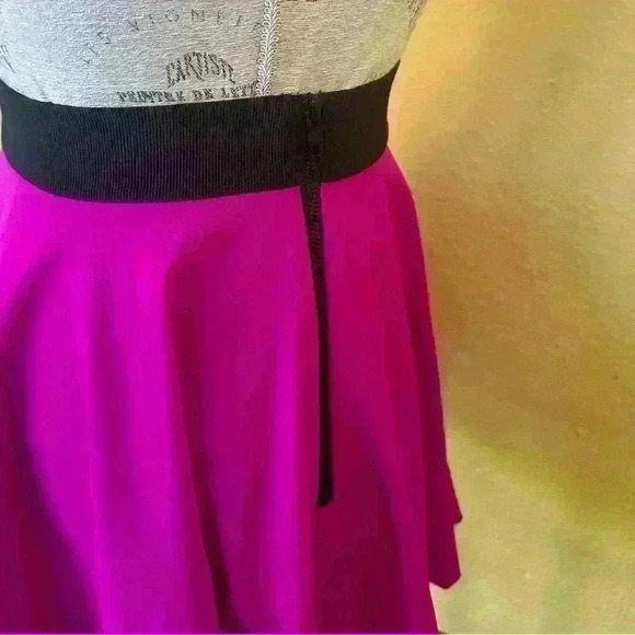 Milly “Erin” Pink Circle Skirt With Black Waist Band Size 0 EUC! - Picture 5 of 6